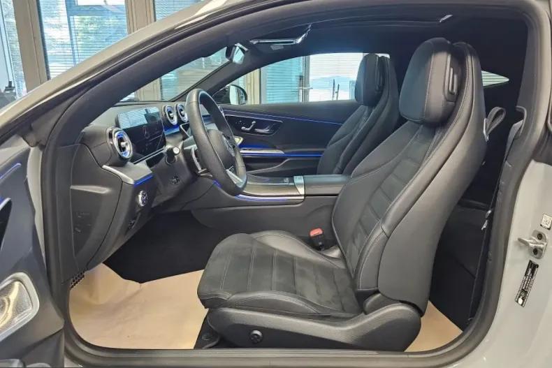 Mercedes-Benz CLE 300 (Clasa CLE) din 2025 cu 19.875 km - oferta MER255437 - foto 21