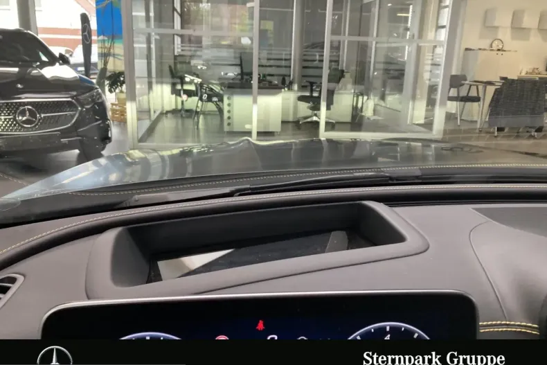 Mercedes-Benz CLE 53 AMG (Clasa CLE) din 2025 cu 12.430 km - oferta MER255438 - foto 17