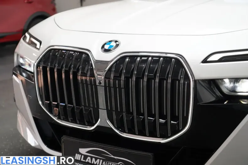 BMW 740 (Seria 7) din 2025 cu 20.000 km - oferta BMW255444 - foto 8