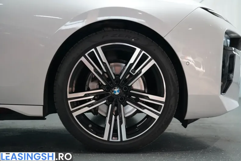 BMW 740 (Seria 7) din 2025 cu 20.000 km - oferta BMW255444 - foto 9