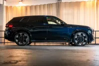 BMW XM (Seria X) din 2023 cu 26.935 km - oferta BMW255446 - foto 2