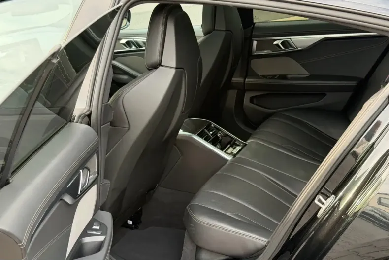 BMW 840 (Seria 8) din 2022 cu 60.900 km - oferta BMW255462 - foto 20