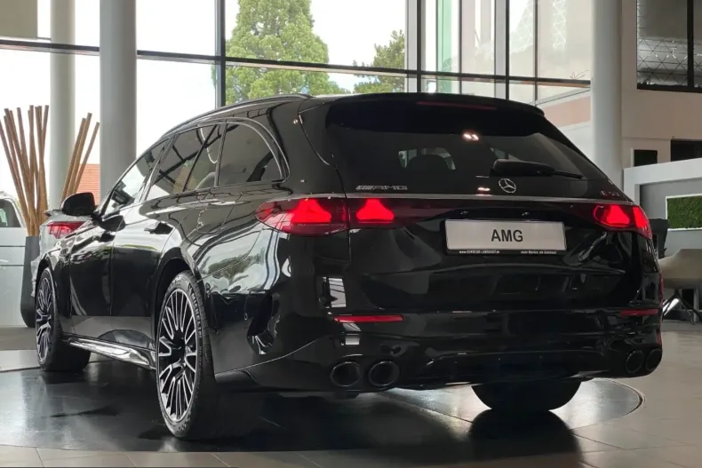 Mercedes-Benz E 53 AMG (Clasa E) din 2025 cu 26.950 km - oferta MER255473 - foto 5