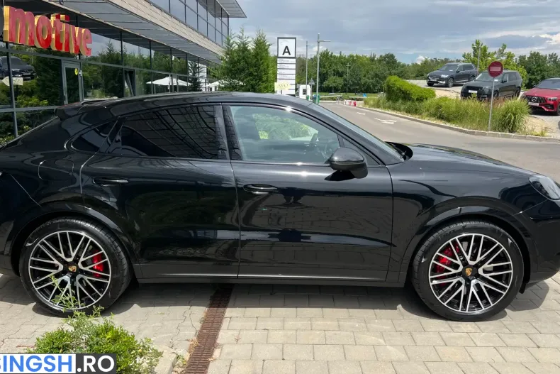 Porsche Cayenne din 2024 cu 27.900 km - oferta POR255485 - foto 7