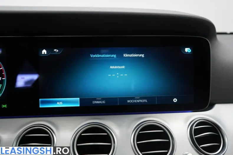 Mercedes-Benz E 300 (Clasa E) din 2021 cu 73.000 km - oferta MER255488 - foto 35
