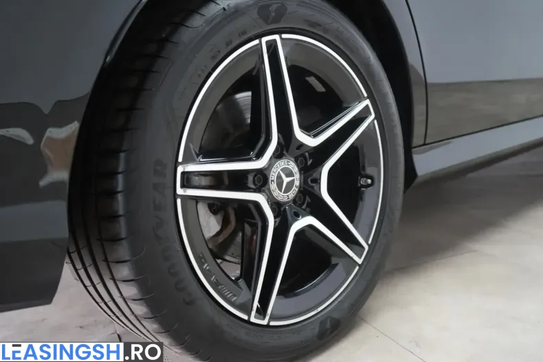 Mercedes-Benz E 300 (Clasa E) din 2021 cu 73.000 km - oferta MER255488 - foto 44