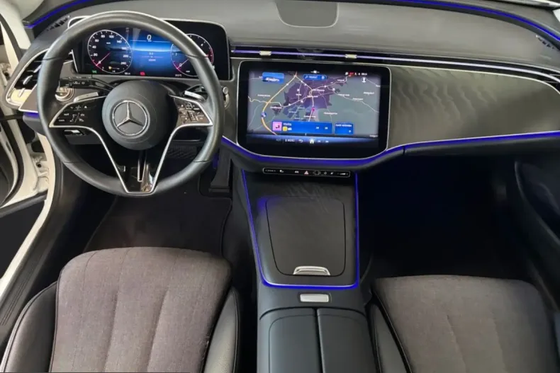 Mercedes-Benz E 220 (Clasa E) din 2025 cu 20.656 km - oferta MER255494 - foto 12