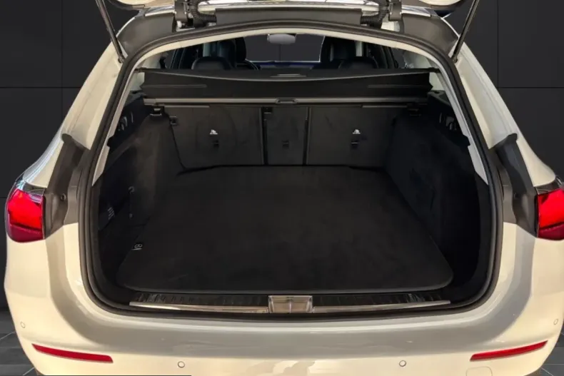 Mercedes-Benz E 220 (Clasa E) din 2025 cu 20.656 km - oferta MER255494 - foto 15