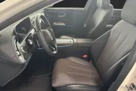 Mercedes-Benz E 220 (Clasa E) din 2025 cu 14.789 km - oferta MER255496 - foto 8