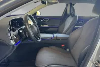 Mercedes-Benz E 300 (Clasa E) din 2025 cu 25.100 km - oferta MER255498 - foto 9