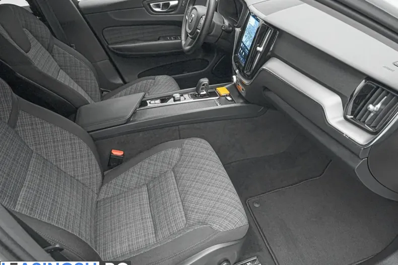 Volvo XC60 din 2025 cu 150.000 km - oferta VOL255502 - foto 4