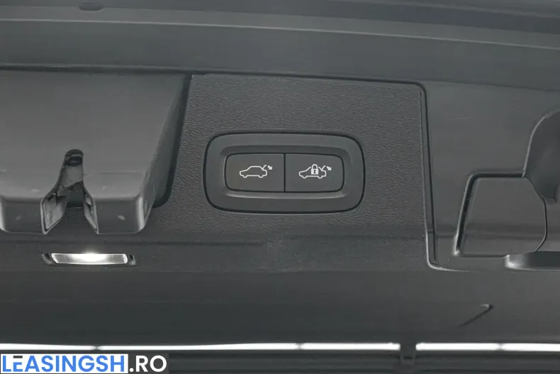 Volvo XC60 din 2025 cu 150.000 km - oferta VOL255502 - foto 16