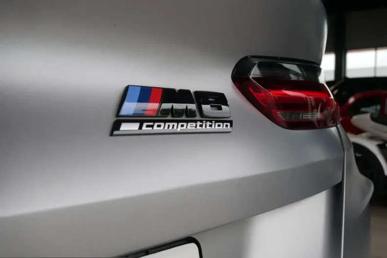 BMW M8 (Seria 8) din 2022 cu 36.270 km - oferta BMW255506 - foto 32