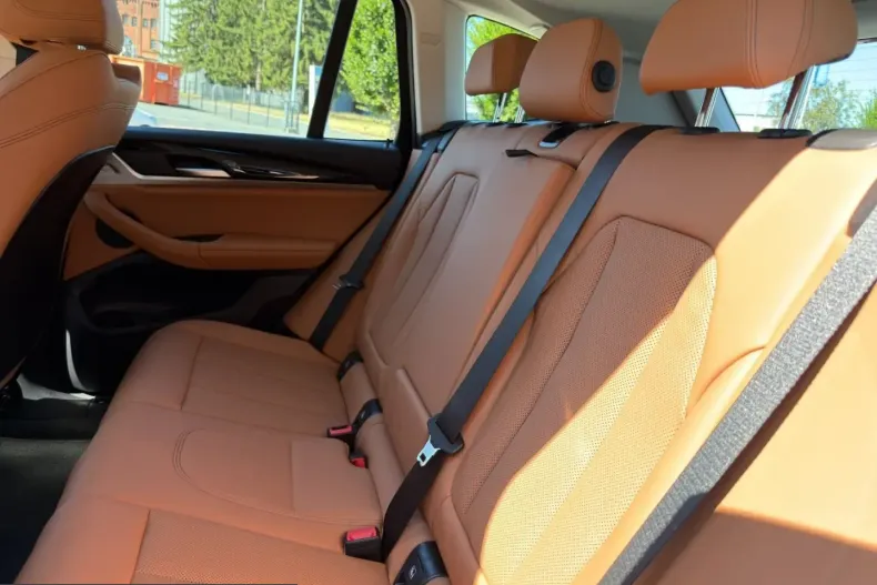BMW X3 (Seria X) din 2023 cu 43.917 km - oferta BMW255510 - foto 13