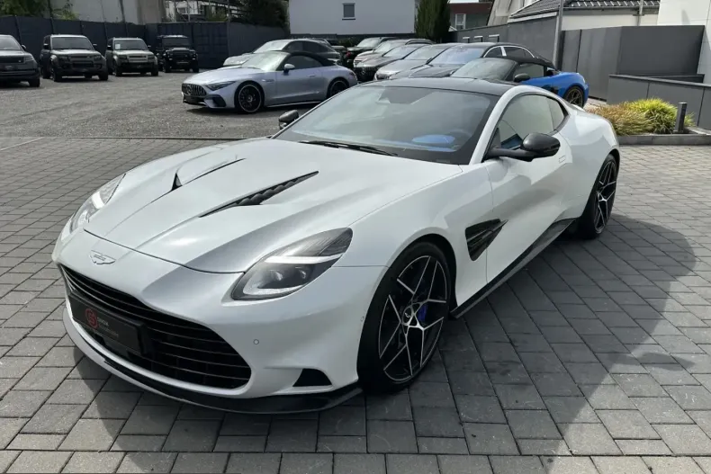 Aston Martin Vanquish din 2024 cu 13.000 km - oferta AST255522 - foto 4