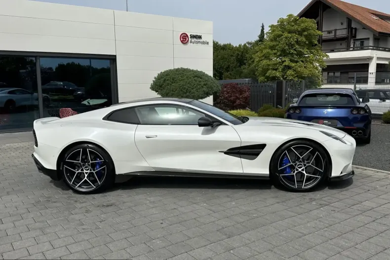 Aston Martin Vanquish din 2024 cu 13.000 km - oferta AST255522 - foto 11