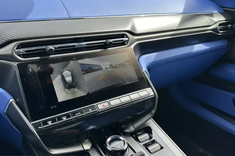 Aston Martin Vanquish din 2024 cu 13.000 km - oferta AST255522 - foto 16