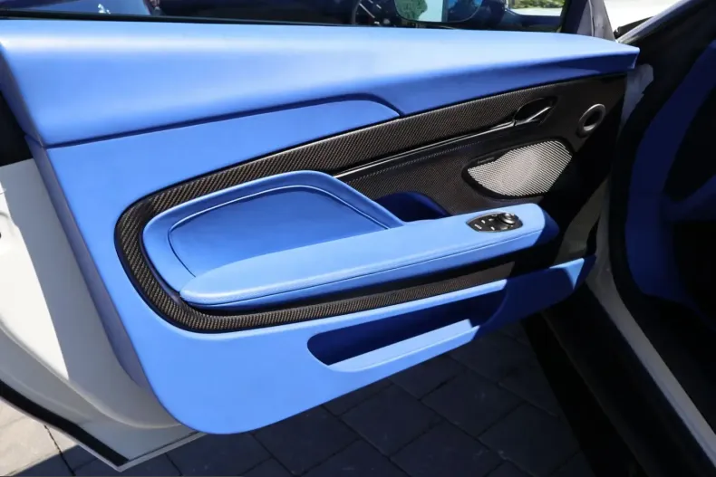 Aston Martin Vanquish din 2024 cu 13.000 km - oferta AST255523 - foto 13