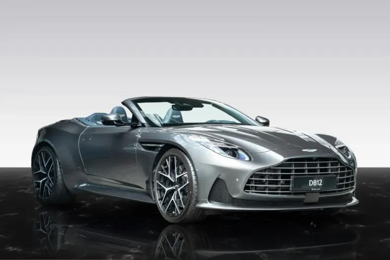 Aston Martin DB12 din 2024 cu 9.850 km - oferta AST255524 - foto 1