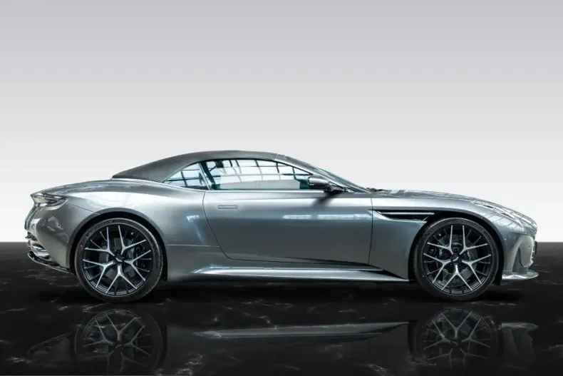 Aston Martin DB12 din 2024 cu 9.850 km - oferta AST255524 - foto 7