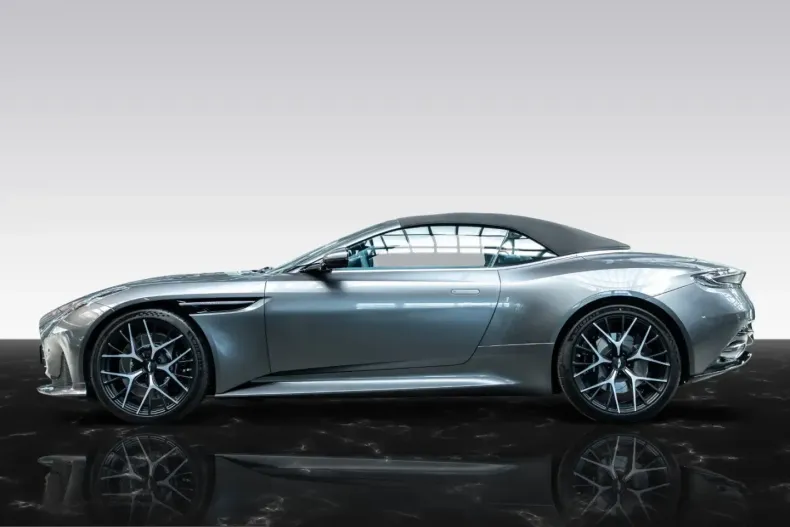 Aston Martin DB12 din 2024 cu 9.850 km - oferta AST255524 - foto 8