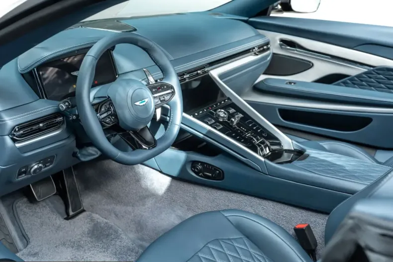 Aston Martin DB12 din 2024 cu 9.850 km - oferta AST255524 - foto 18