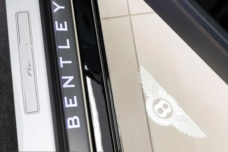 Bentley Continental GTC din 2025 cu 5.900 km - oferta BEN255528 - foto 21