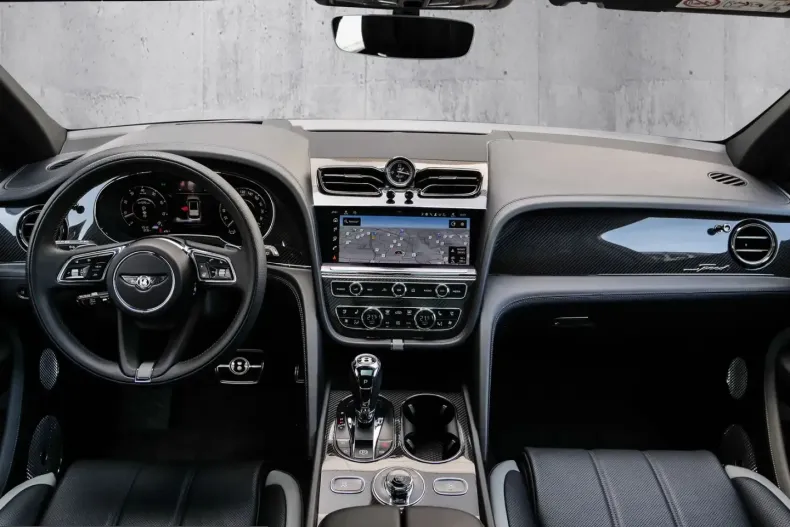 Bentley Bentayga din 2025 cu 8.600 km - oferta BEN255529 - foto 7