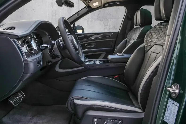 Bentley Bentayga din 2025 cu 8.600 km - oferta BEN255529 - foto 8