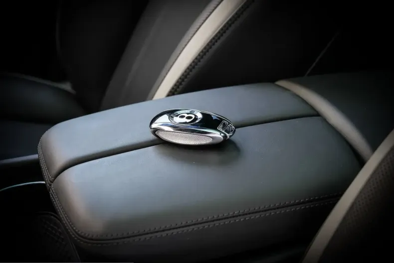 Bentley Bentayga din 2025 cu 8.600 km - oferta BEN255529 - foto 16