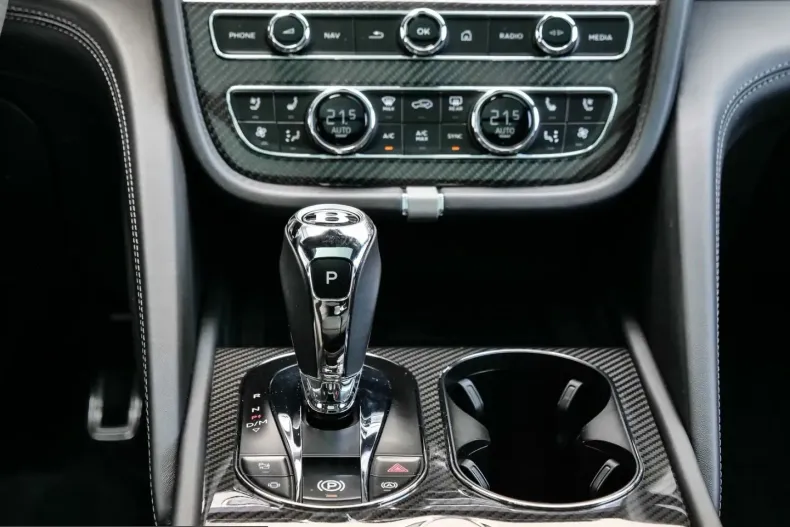 Bentley Bentayga din 2025 cu 8.600 km - oferta BEN255529 - foto 19
