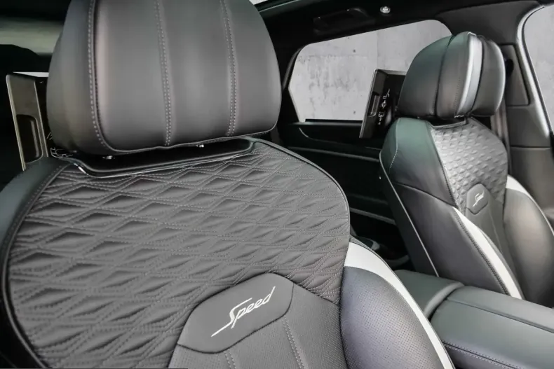 Bentley Bentayga din 2025 cu 8.600 km - oferta BEN255529 - foto 23