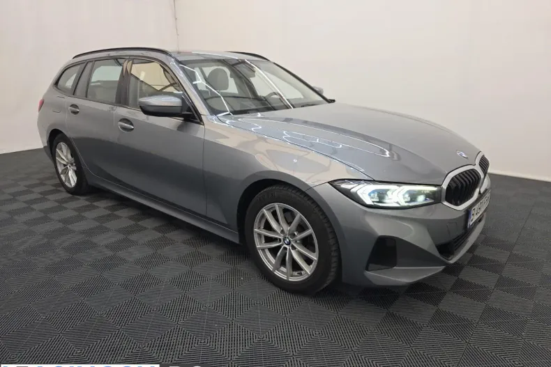 BMW 320 (Seria 3) din 2023 cu 150.643 km - oferta BMW255546 - foto 2