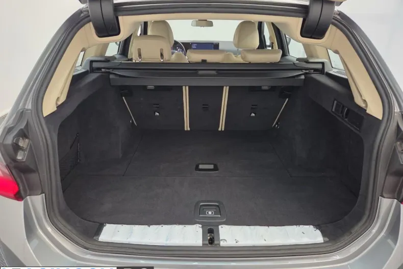 BMW 320 (Seria 3) din 2023 cu 150.643 km - oferta BMW255546 - foto 13