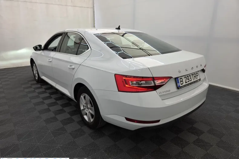 Skoda Superb din 2024 cu 138.754 km - oferta SKO255547 - foto 2