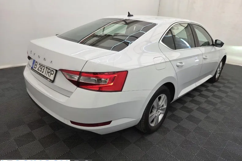 Skoda Superb din 2024 cu 138.754 km - oferta SKO255547 - foto 3