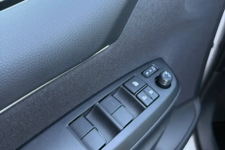 Toyota Yaris din 2026 cu 3.000 km - oferta TOY255559 - foto 14