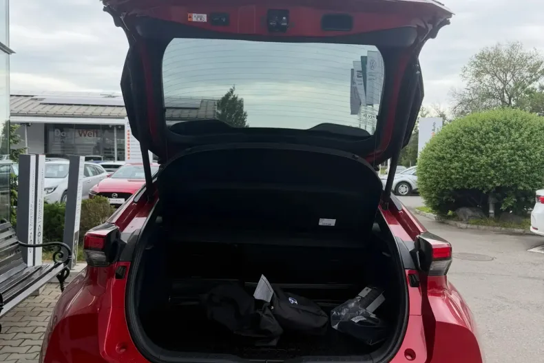 Toyota C-HR din 2026 cu 3.000 km - oferta TOY255560 - foto 8