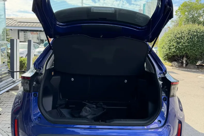 Toyota Yaris Cross din 2026 cu 4.600 km - oferta TOY255563 - foto 8