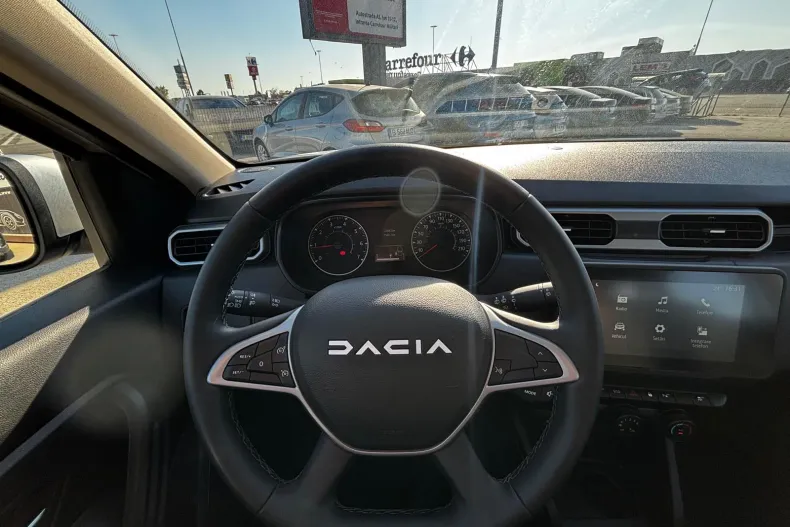 Dacia Duster din 2023 cu 23.043 km - oferta DAC255564 - foto 10
