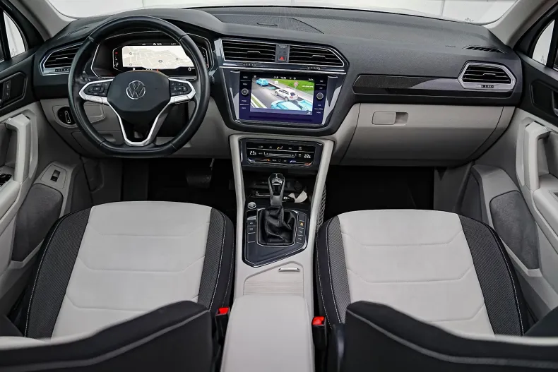 Volkswagen Tiguan din 2021 cu 110.200 km - oferta VOL255565 - foto 4