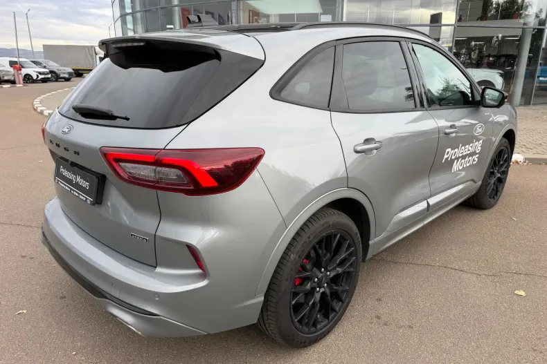 Ford Kuga din 2025 cu 9.500 km - oferta FOR255578 - foto 4