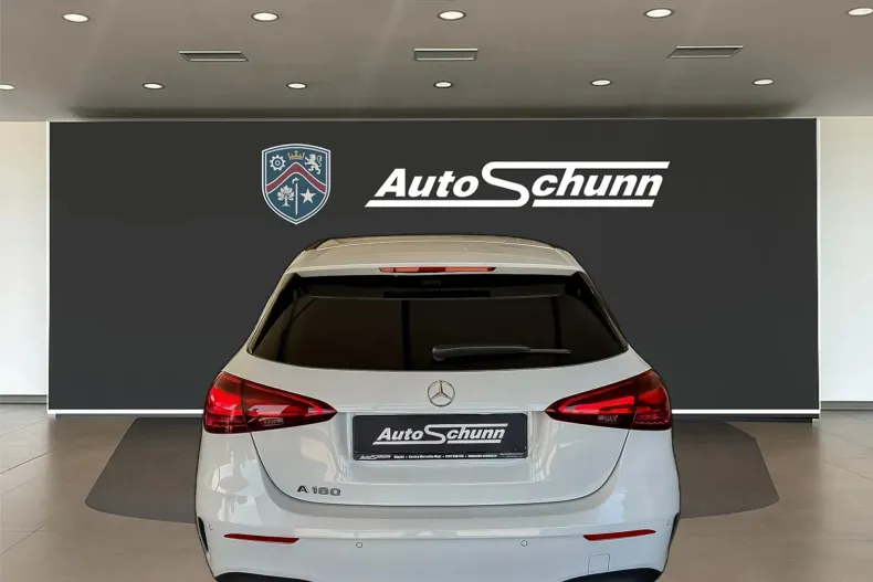 Mercedes-Benz A 180 (Clasa A) din 2023 cu 31.500 km - oferta MER255585 - foto 6