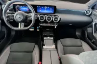 Mercedes-Benz A 180 (Clasa A) din 2023 cu 31.500 km - oferta MER255585 - foto 21