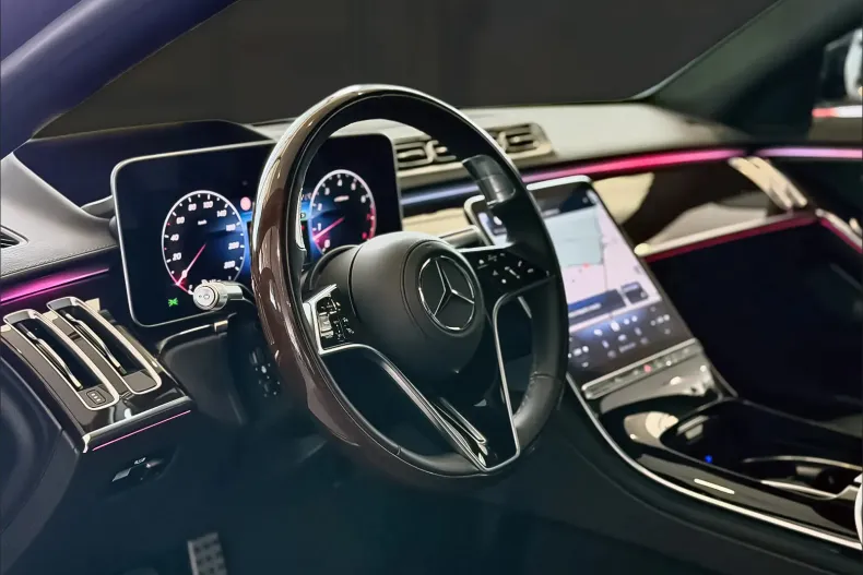 Mercedes-Benz S din 2025 cu 22.900 km - oferta MER255587 - foto 13