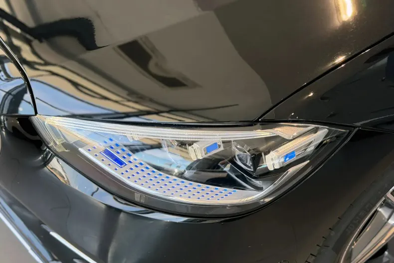 Mercedes-Benz S din 2025 cu 22.900 km - oferta MER255587 - foto 37
