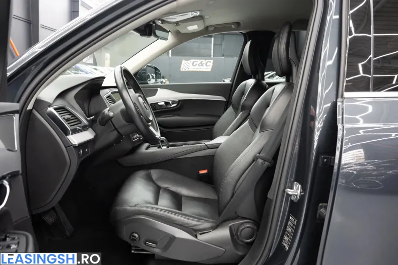 Volvo XC90 din 2021 cu 57.907 km - oferta VOL255596 - foto 14