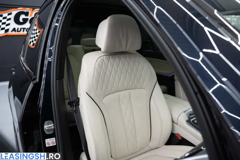 BMW X7 (Seria X) din 2023 cu 86.604 km - oferta BMW255598 - foto 23