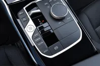 BMW 320 (Seria 3) din 2023 cu 129.447 km - oferta BMW255608 - foto 17