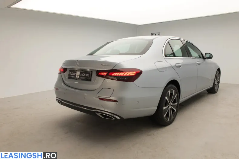 Mercedes-Benz E din 2022 cu 37.619 km - oferta MER255616 - foto 5